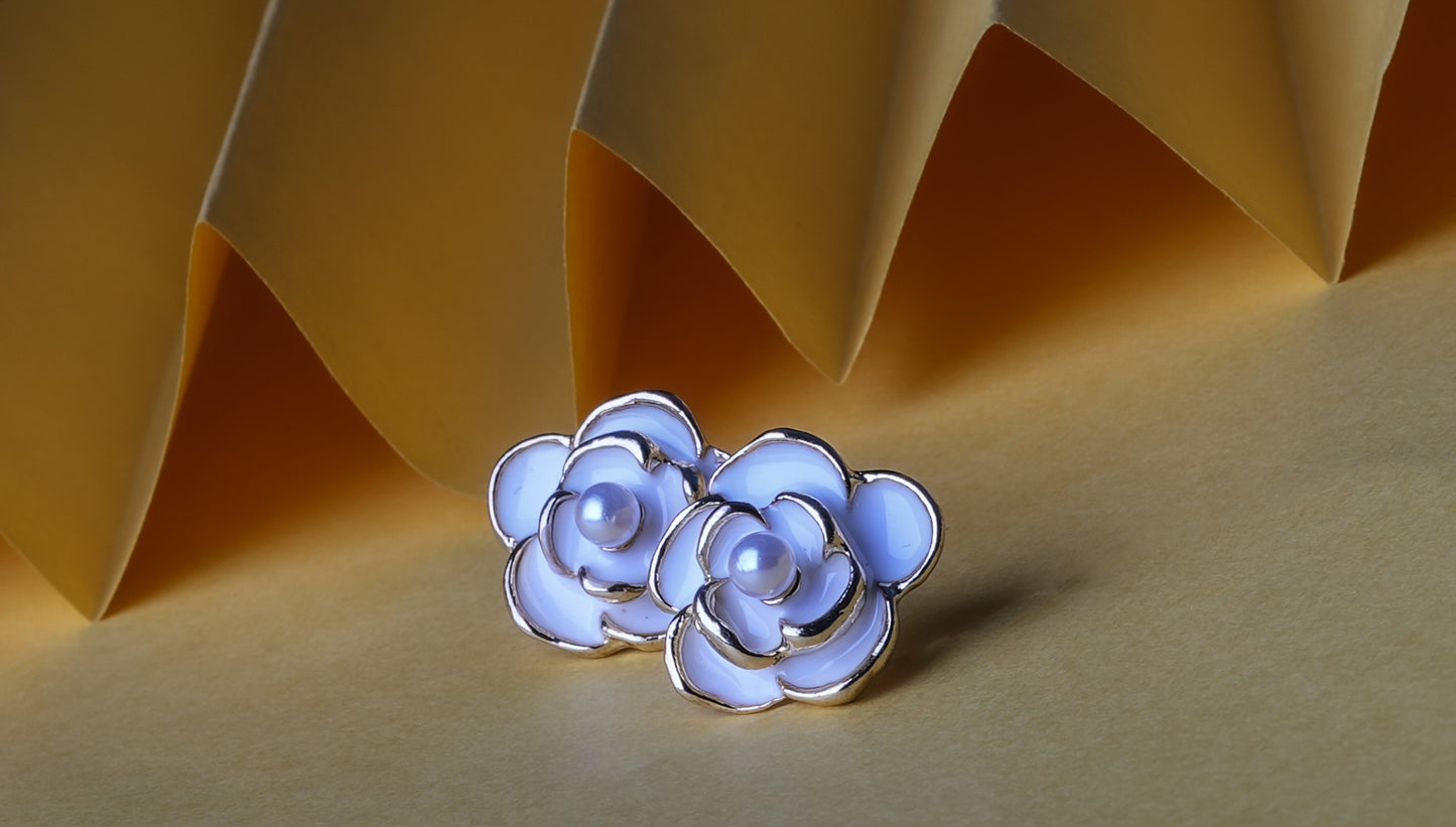 White Enamel Flower Stud Earrings with Pearl Centeri