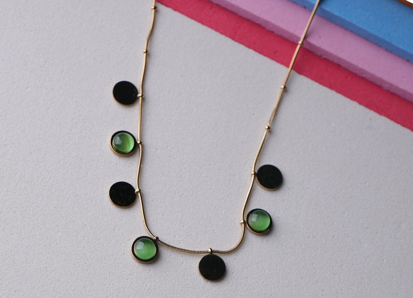 Chic Green & Beige Charm Necklace