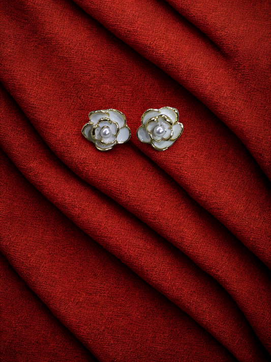 White Enamel Flower Stud Earrings with Pearl Centeri