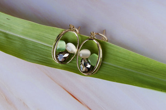 Crystal Earrings – Sparkle that Speaks Elegance