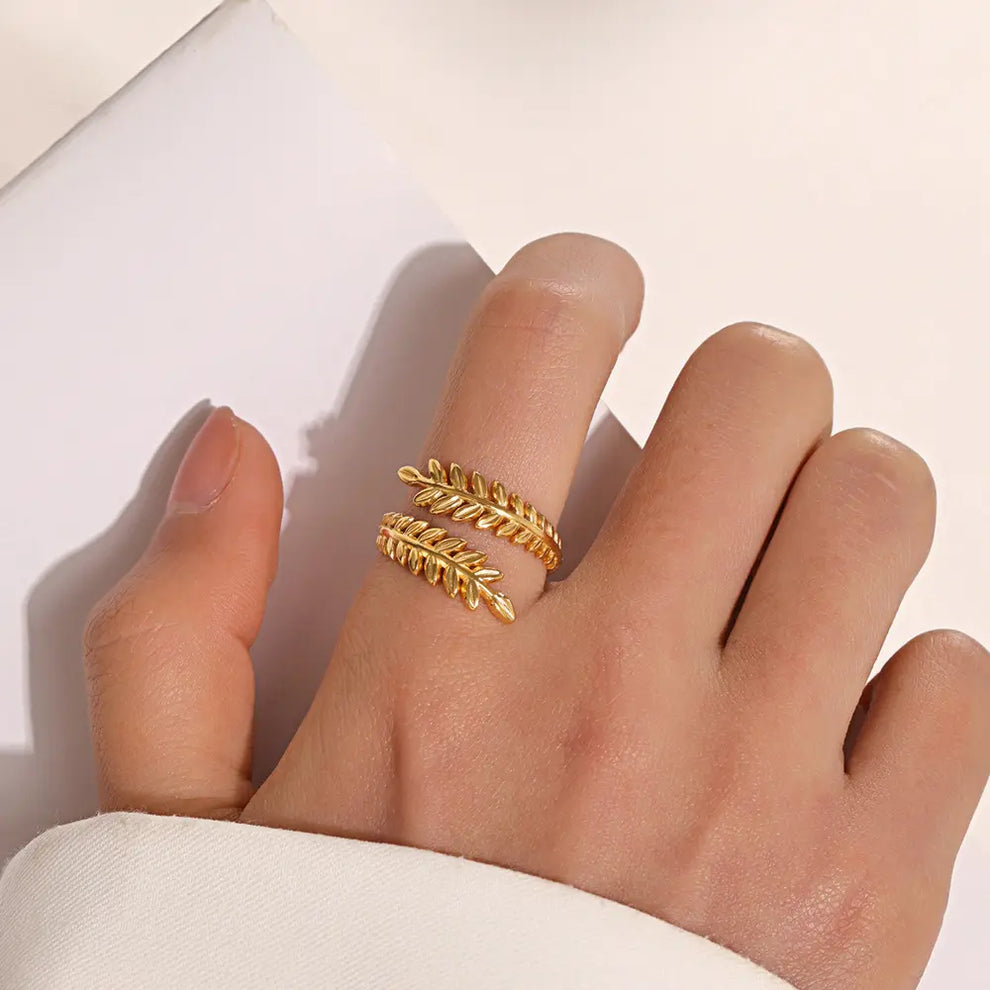 Gold Floral Adjustable Ring