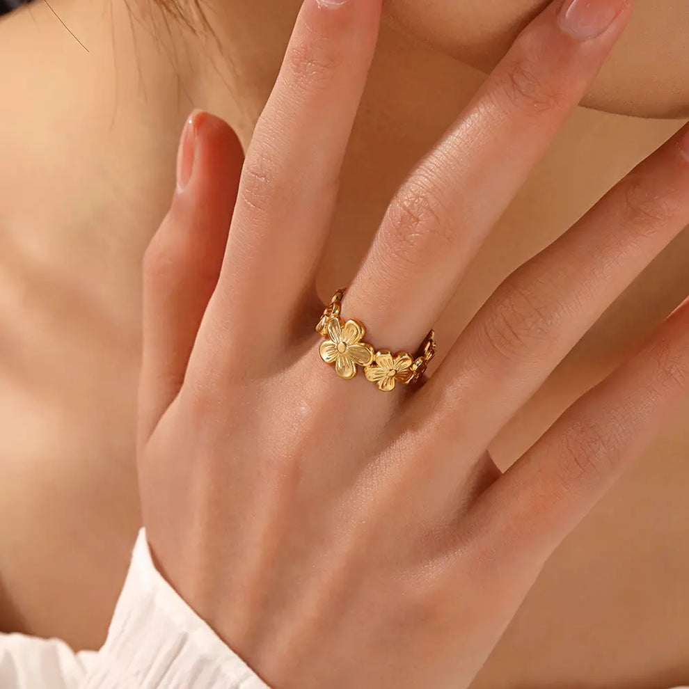 Floral Clover Adjustable Ring